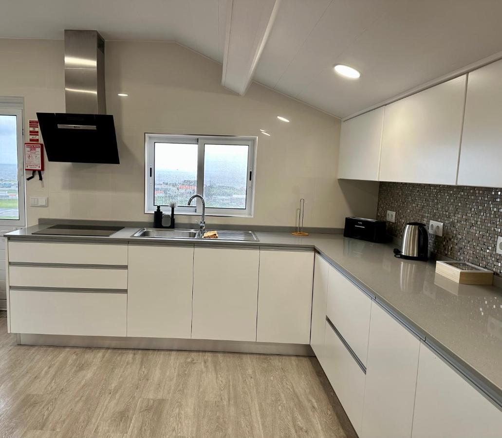 Paradise Apartments III Санта-Круш-даш-Флореш Екстер'єр фото